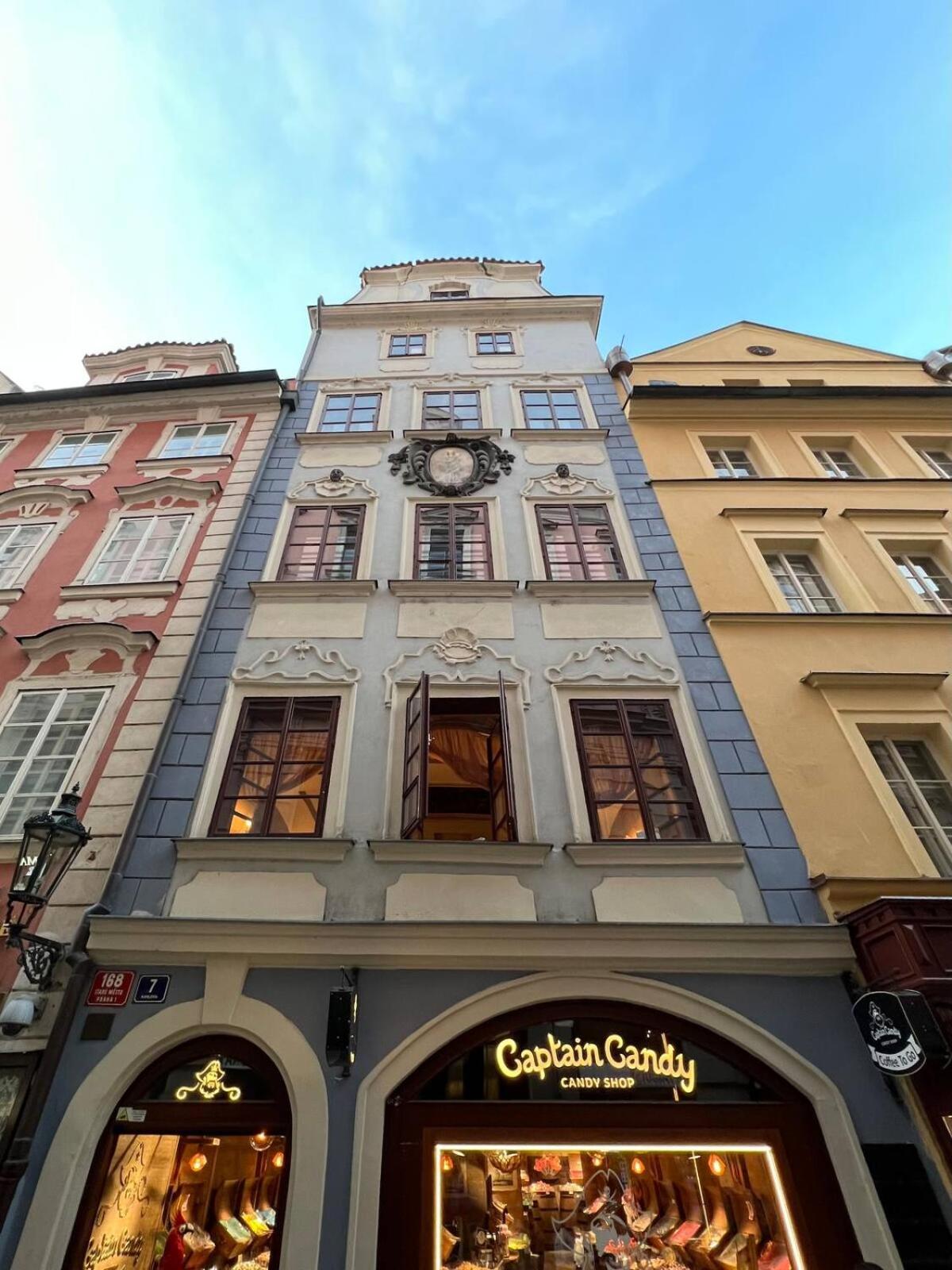 Traditional Prague Apartment Exteriér fotografie
